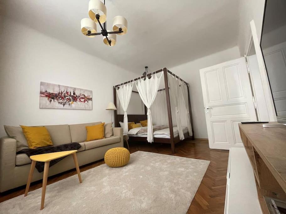 Central Zagreb Lovely Apartment Kültér fotó